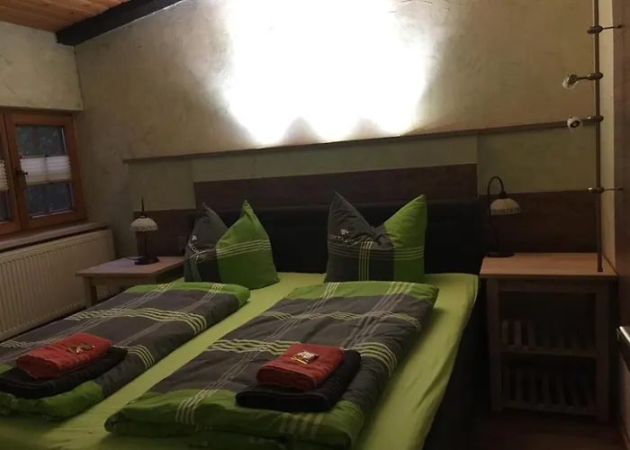 Zur Alten Fahrschule *